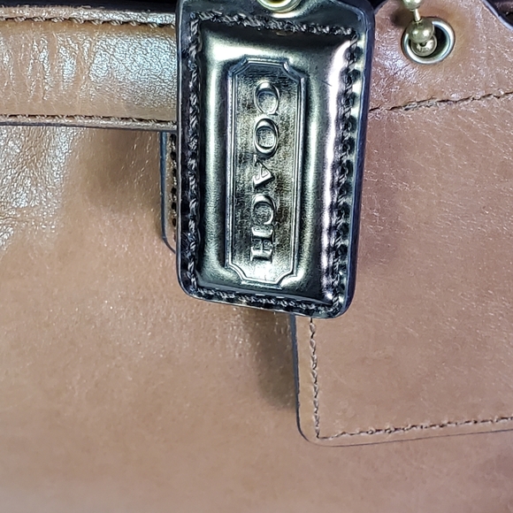 Coach leather handbag - Picture 3 of 12